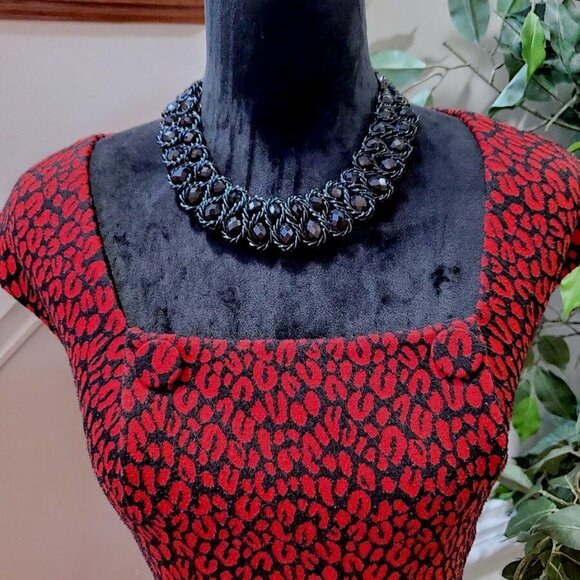 🌹🐾❤️Gorgeous Calvin Klein Red Black Textured Leopard Print Sleeveless Dress - Picture 8 of 17